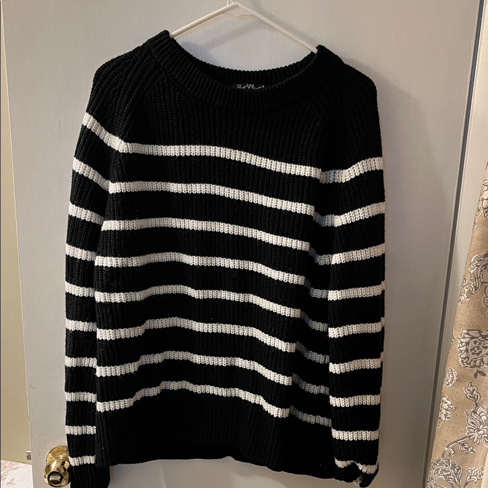 Velvet Heart Black Ribbed Knit Top